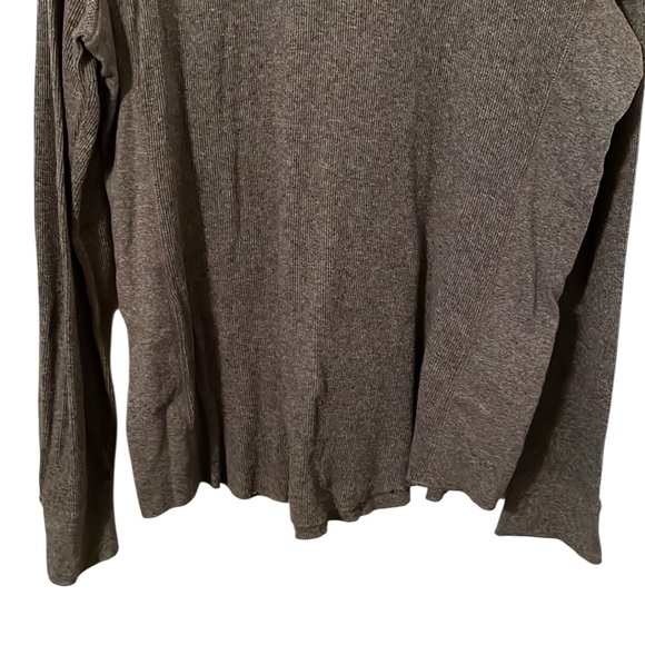 VINCE | Men’s Gray Waffle Knit Long Sleeve Sweater Top Size XL - Picture 2 of 6